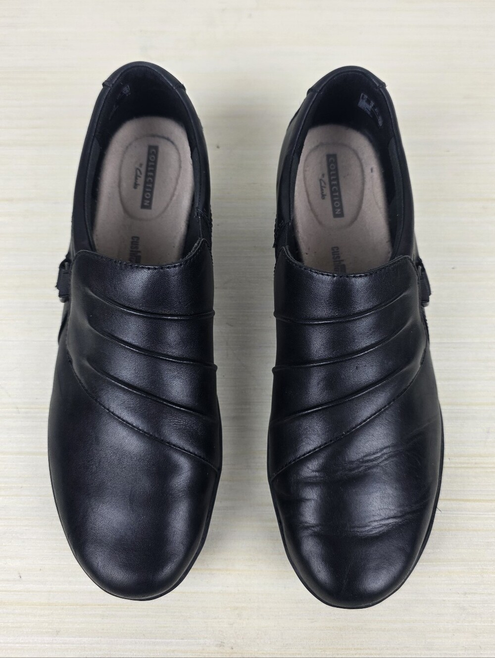 Clarks Collection Women's Size 10 M Black Leather Slip-On Shoes Cushion Wedge